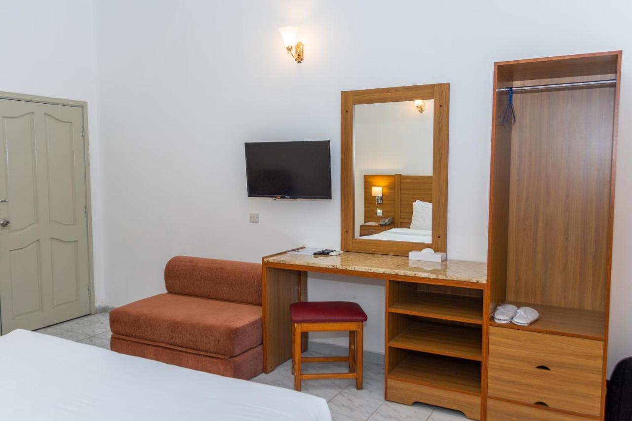 Fujairah Hotel&Resort Bagian luar foto
