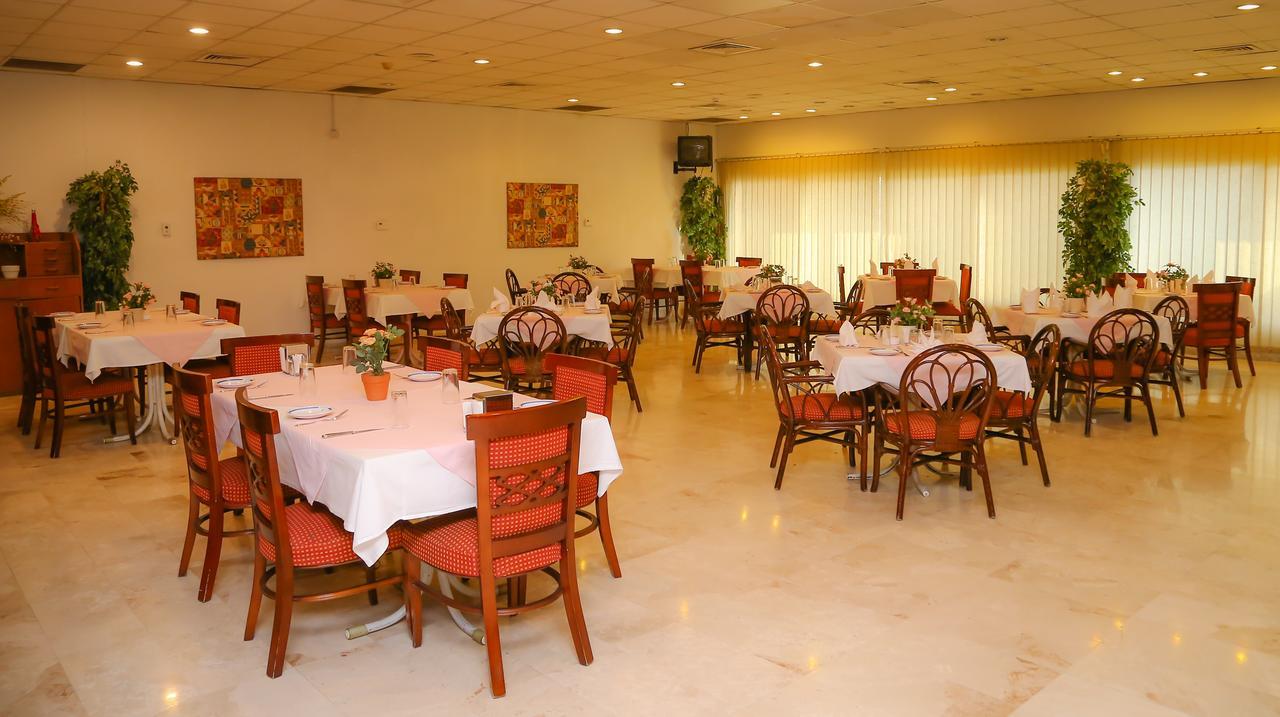 Fujairah Hotel&Resort Bagian luar foto