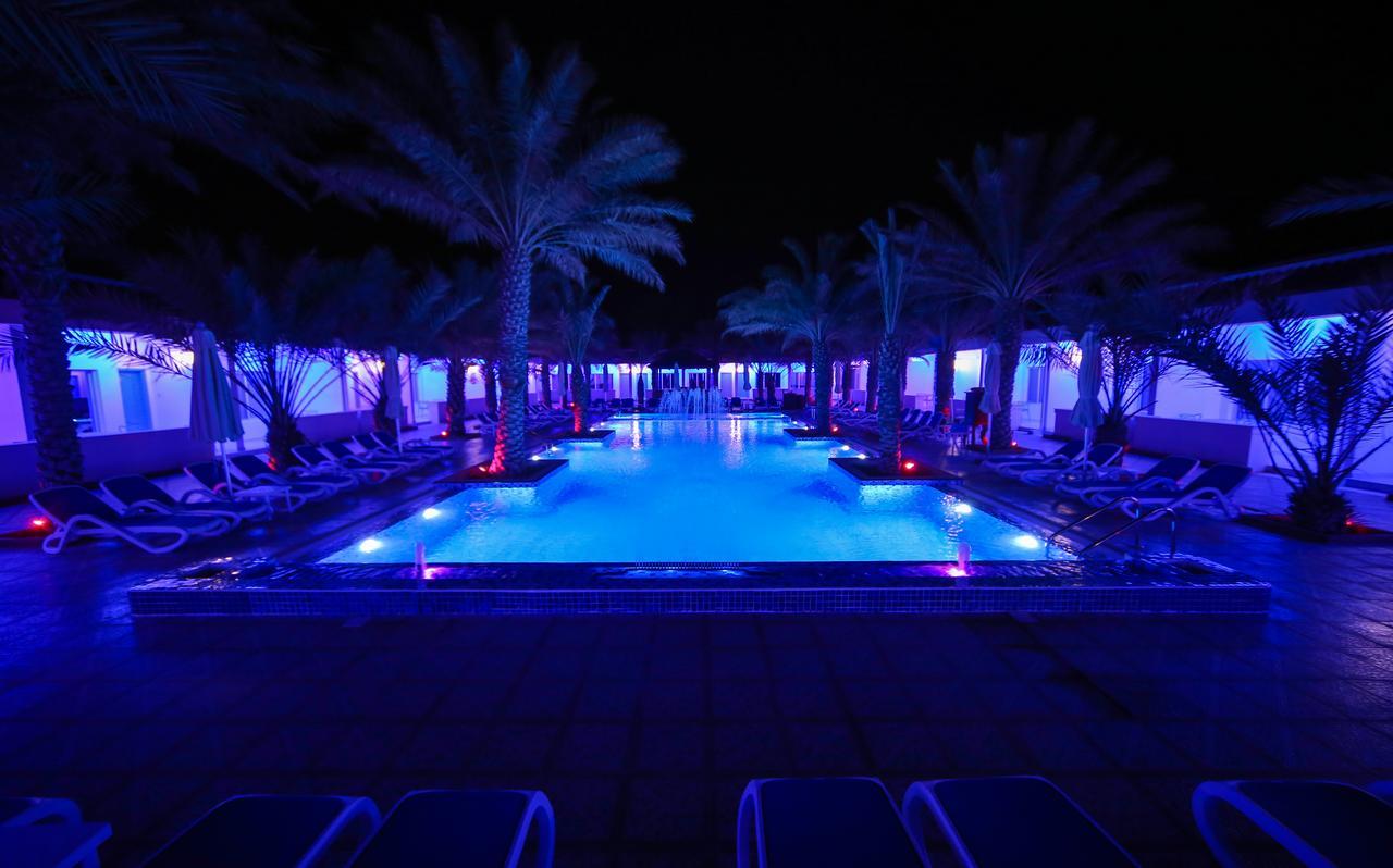 Fujairah Hotel&Resort Bagian luar foto